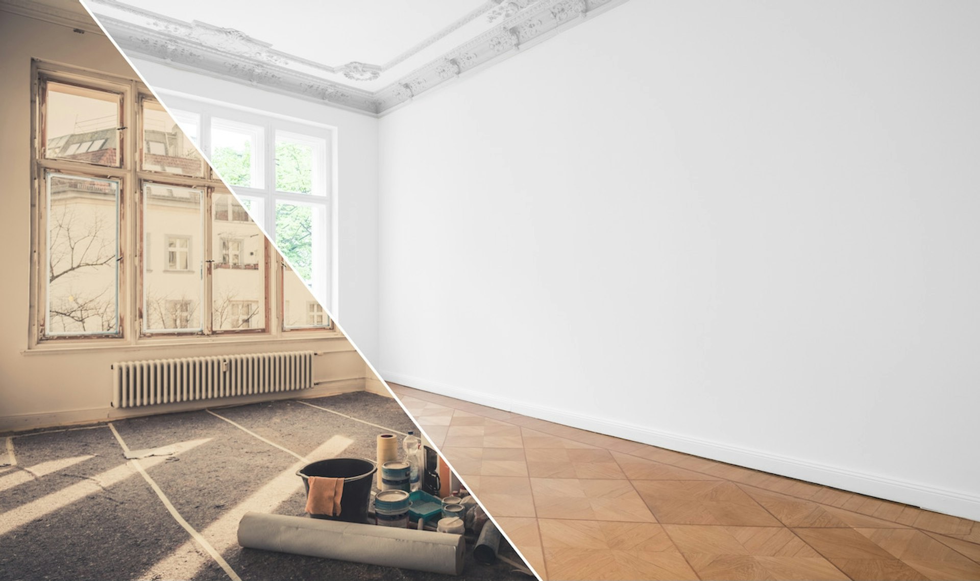 Ingeniero revisando plano de construcción